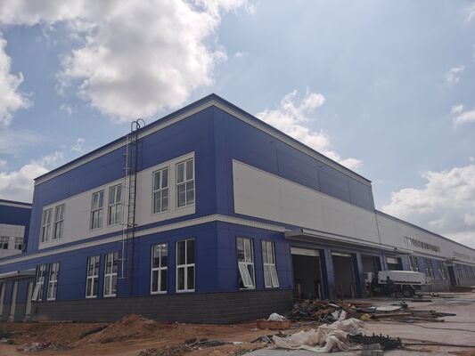 Tòa nhà hội trường nhà xưởng bằng kim loại đúc sẵn sáng tạo
